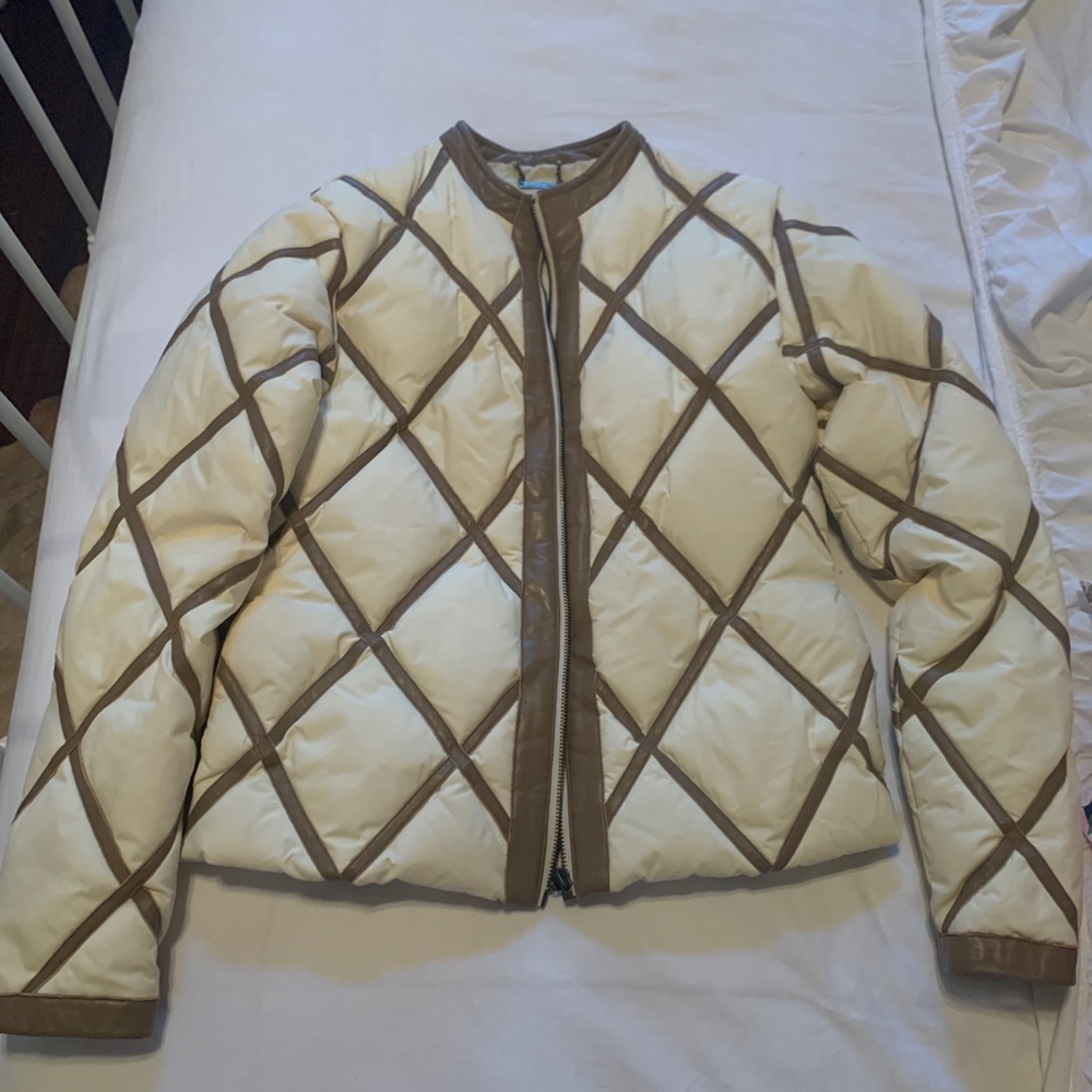 Be brand down jacket with leather detail